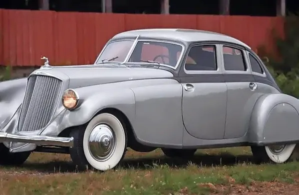 Packard je bil prvi proizvajalec, ki je v avto dodal klimo.
