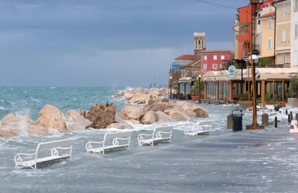 Mediteranski inštitut za okoljske študije  ZRS Koper s piransko občino   že 
razvija določene rešitve za   izzive, ki jih prinašajo podnebne spremembe.