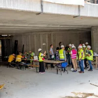 Prenova železni&scaron;ke postaje poteka po načrtih, povezava med postajama obeh Goric &scaron;e ni zagotovljena (FOTO)