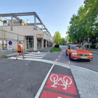 Sodelovanje prebivalcev in usklajeno delovanje služb na obeh straneh meje ključno, da so letalsko bombo uspe&scaron;no in hitro onesposobili