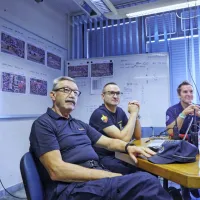 Sodelovanje prebivalcev in usklajeno delovanje služb na obeh straneh meje ključno, da so letalsko bombo uspe&scaron;no in hitro onesposobili
