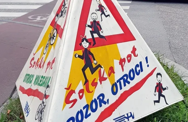 Letos je  bilo  na  severnoprimorskih  cestah  v  nesrečah  udeleženih  
že 24  otrok.  