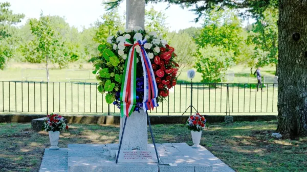 Na gmajni tudi ministrica in &scaron;kof, trža&scaron;kih oblasti pa ne bo