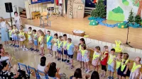Največ prvošolčkov so sprejele tri mestne šole: OŠ Koper, OŠ 
Dušana Bordona v Semedeli (na fotografiji) in OŠ Antona Ukmarja 
na Markovcu.