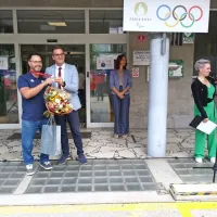 Bronastemu paralimpijcu je na  novogoriškem sprejemu čestital in 
mu darilo izročil tudi župan Samo Turel. 
