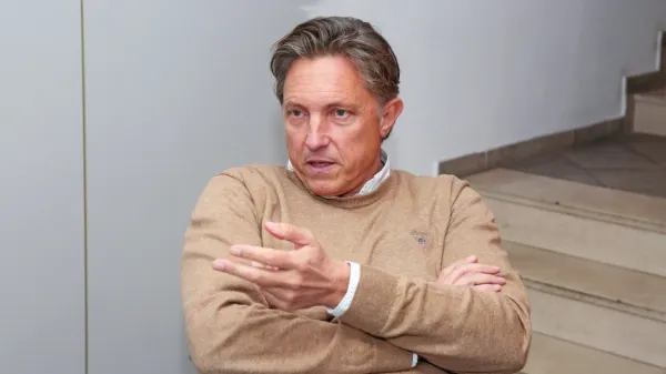 Evgenij Komljanec, leta 2018 tudi 
kandidat za župana, ne bo več 
občinski svetnik.