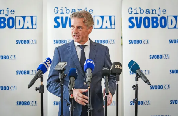 Robert Golob