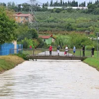 Rekordne količine padavin v slovenski Istri: najbolj kritično v &Scaron;alari (FOTO)