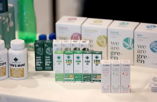 Pripravkov je na prostem trgu veliko, a ne medicinskih in 
nadzorovanih.   