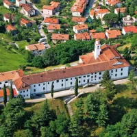 Odprtje letošnjih 34. Dnevov evropske kulturne dediščine (DEKD) 
in 12. Tedna kulturne dediščine (TKD) bo danes  v Frančiškanskem 
samostanu na Kostanjevici.