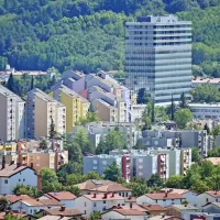 Medtem ko v Novi Gorici kvadratni meter stanovanja stane med 
2000 in 2500 evrov ...