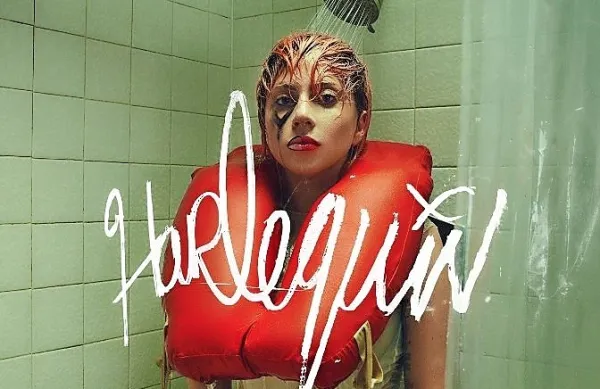 Lady Gaga bo jutri izdala nov album.