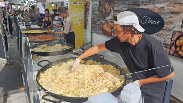 Ljubitelji kulinarike  upajo, da bo slabo vreme (zlasti jutri)   prizaneslo tradicionalnim Okusom ob meji, ki v sosednjo Gorico 
vsako leto privabljajo množice ljudi od blizu in daleč.