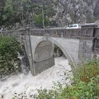 Reka Soča pod Napoleonovim mostom