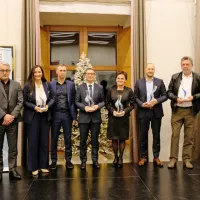 Z izborom najuspešnejših gospodarstvenikov časnik ohranja tesen 
stik s poslovnim okoljem Primorske.