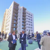 Odprli tretji blok s 75 stanovanji, župan napovedal &scaron;e 46 novih najemnih stanovanj nad Dolinsko cesto (FOTO)