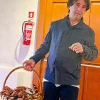 Tomaž Kavčič je zbrane v Manziolijevi palači presenetil s prigrizkom.