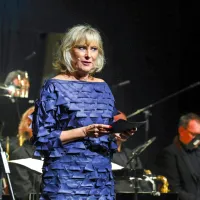 75 let Radia Koper: &ldquo;Ko si star, te nihče več ne poslu&scaron;a. Razen, če si radio.&rdquo;