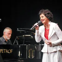 75 let Radia Koper: &ldquo;Ko si star, te nihče več ne poslu&scaron;a. Razen, če si radio.&rdquo;
