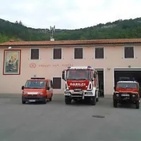 Gasilcem ukradli vozila in jih precej po&scaron;kodovali