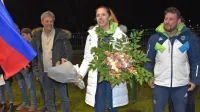 Novogoriška olimpijka Ana Bucik  Jogan bo tudi to zimo  sodelovala 
s serviserjem Andrejem Čerinom (desno).