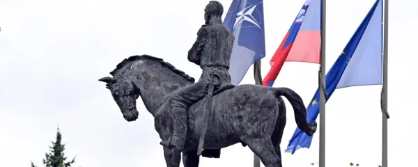 Je leto&scaron;nja politična jesen bolj vroča?