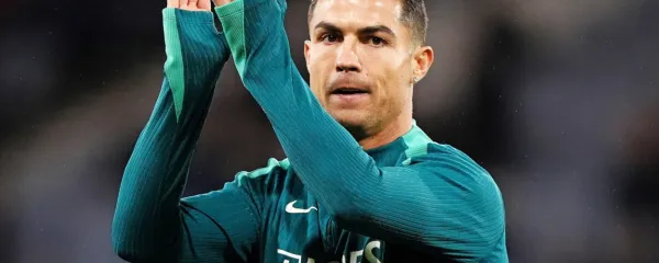 Ronaldo ostaja globalna ikona številka ena.