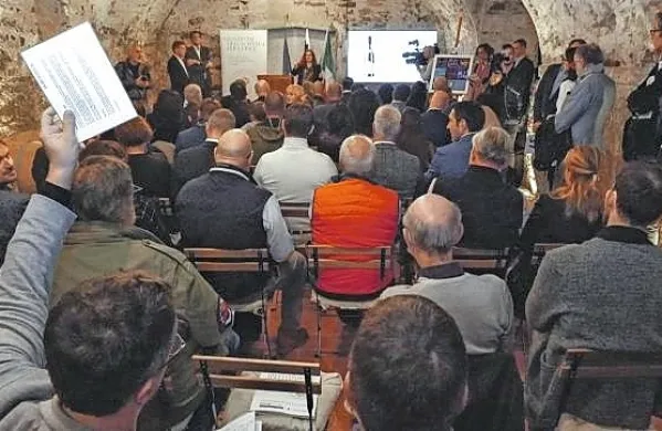 Dražba vin v kleti kostanjeviškega samostana je potekala pod 
vodstvom dunajske dražbene hiše Dortheum.