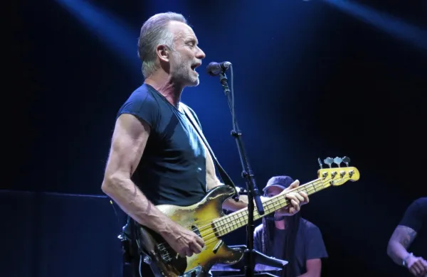 Sting bo 9. julija prihodnje leto nastopil v Vili Manin v Codroipu.