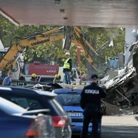 Srbski premier: To je eden izmed najtežjih dni v zadnji zgodovini Novega Sada (FOTO, VIDEO)