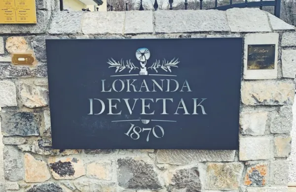 Lokanda Devetak na Vrhu je ohranila zeleno zvezdico in nagrado 
Bib Gourmand.