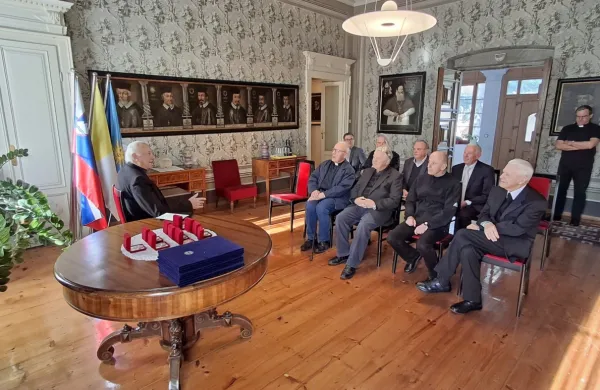 Medalja svetega Hieronima, glavnega zavetnika Škofije Koper, je 
največje odlikovanje, ki ga podeljuje Škofija Koper.