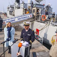 Francoska voja&scaron;ka patruljna ladja na &scaron;tiridnevnem rutinskem postanku v koprskem pristani&scaron;ču (FOTO)