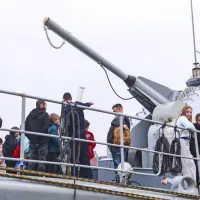 Francoska voja&scaron;ka patruljna ladja na &scaron;tiridnevnem rutinskem postanku v koprskem pristani&scaron;ču (FOTO)