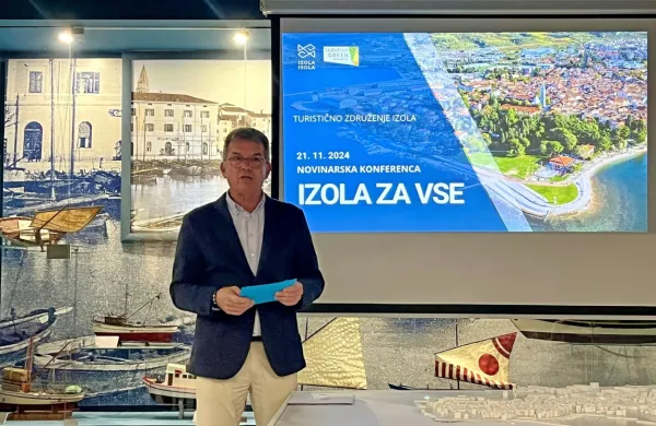 $@  Turistično združenje Izola (na fotografiji je direktor  Dean Kocjančič) je zasnovalo akcijo, ki spodbuja spoštovanje raznolikosti.