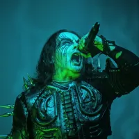 Dani Filth je z nastopom v Kinu Šiška upravičil sloves goth ikone.