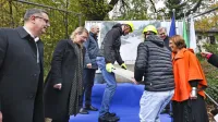 Na slovesnosti sta bila  tudi župan Mestne občine Koper Aleš Bržan ter ministrica za kmetijstvo, gozdarstvo 
in prehrano Mateja Čalušić. 