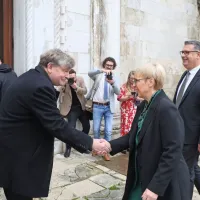 Predsednica republike na delovnem obisku v Kopru: o pomenu italijanske manj&scaron;ine, vodooskrbi Istre in toponimih (FOTO)