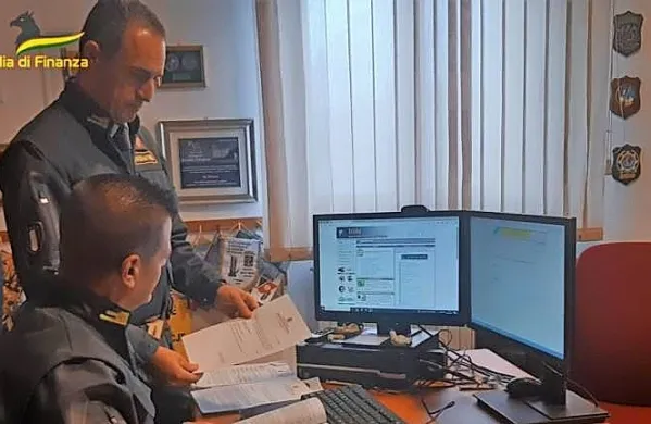 Finančni  stražniki so  razkrili veliko davčno  utajo. 