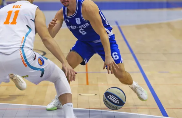 Grega Sajevic (desno) je popeljal Plamo pur do zmage proti 
Jančam.