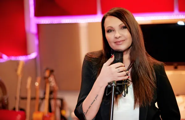 Anja Rupel razkrila, kak&scaron;na bi bila njena sanjska poroka
