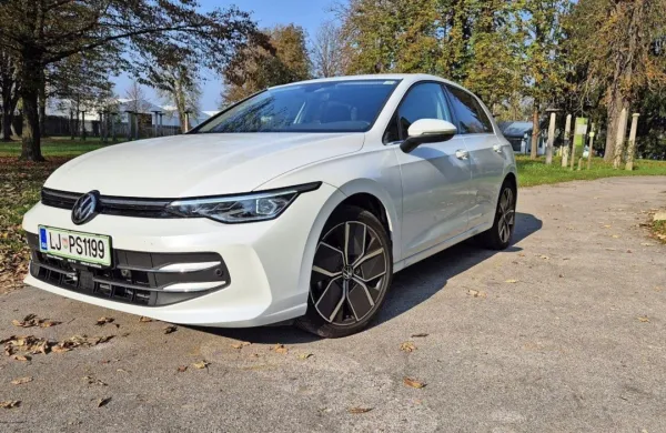Volkswagen golf je letos praznoval 50. obletnico obstoja in vse 
kaže, da še ni rekel zadnje v avtomobilskem svetu.