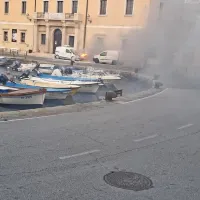 V Piranu zagorel avto