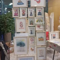 Gori&scaron;ki ustvarjalci v avli kulturnega doma v sklopu božičnega sejma unikatnih izdelkov razstavili svoje umetnine