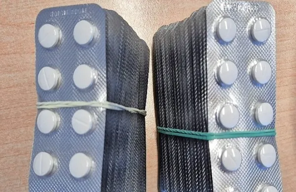 Osumljeni  zdravnik naj  bi preprodajal  različna  zdravila in  druge  
prepovedane  substance.  