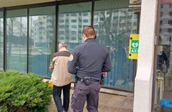 Višji  sodniki  so  obtožnemu    očetu,  doma iz zaledja  Kopra,  kazen  znižali  na  20  let in  deset  mesecev  zapora.    