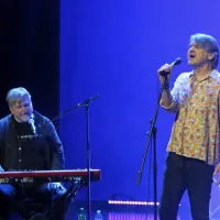 Očeta skupine Avtomobili sta Mirko in Marko Vuksanović.