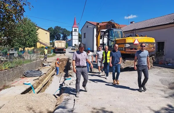 Povezovalni vodovod med Ilirsko Bistrico in Rodikom je končan.
