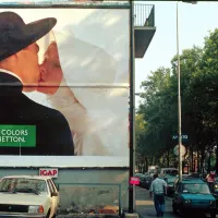 Slovel je po svojih provokativnih fotografijah.