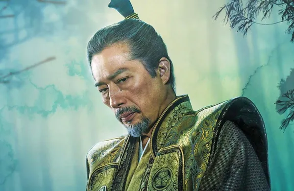 Hiroyuki Sanada je za svojo vlogo vojskovodje in regenta Yoshiija 
Toranage v Shogunu osvojil zlati globus in emmyja.